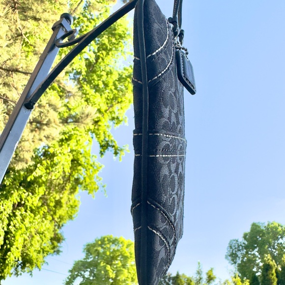 Coach Black Wristlet EUC- NO CALL OUTS! - Picture 8 of 14